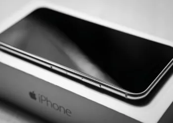 iPhone 2027 Apple