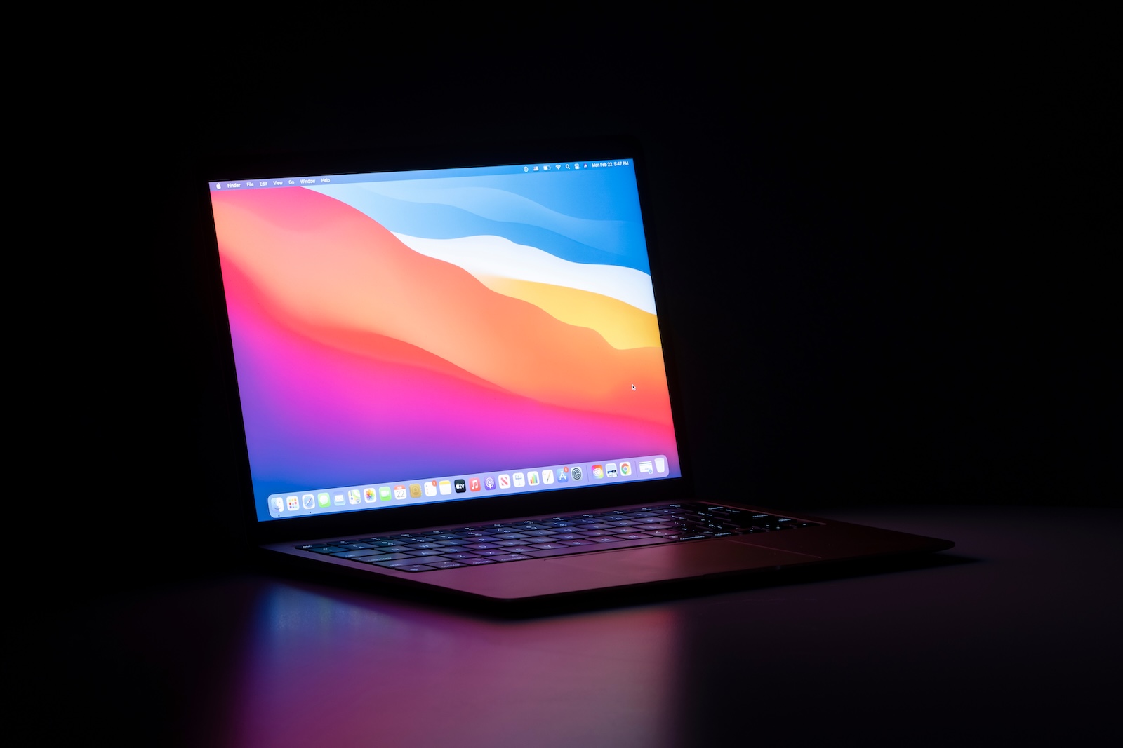 Apple MacBook