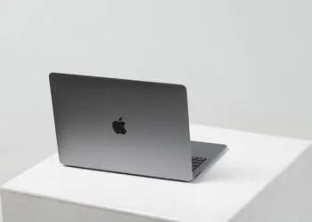 macOS 26.2 Apple