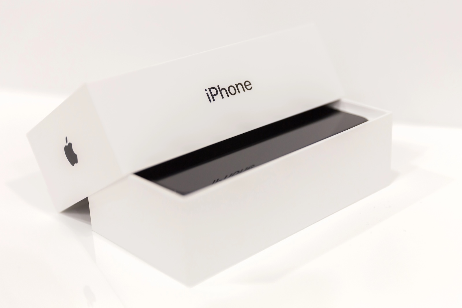 iPhone 2027 Apple
