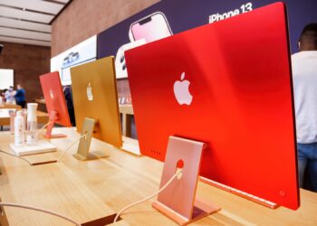 Apple iMac 24""