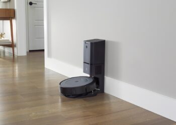 Roomba robotic vacuum cleaner iRobot