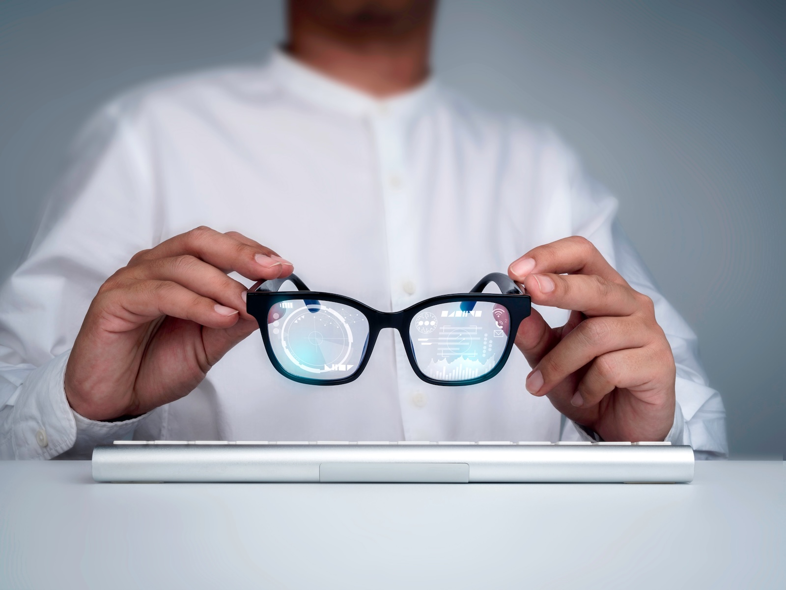 Apple Glasses Tim Cook