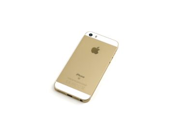 iPhone SE 2016 Apple