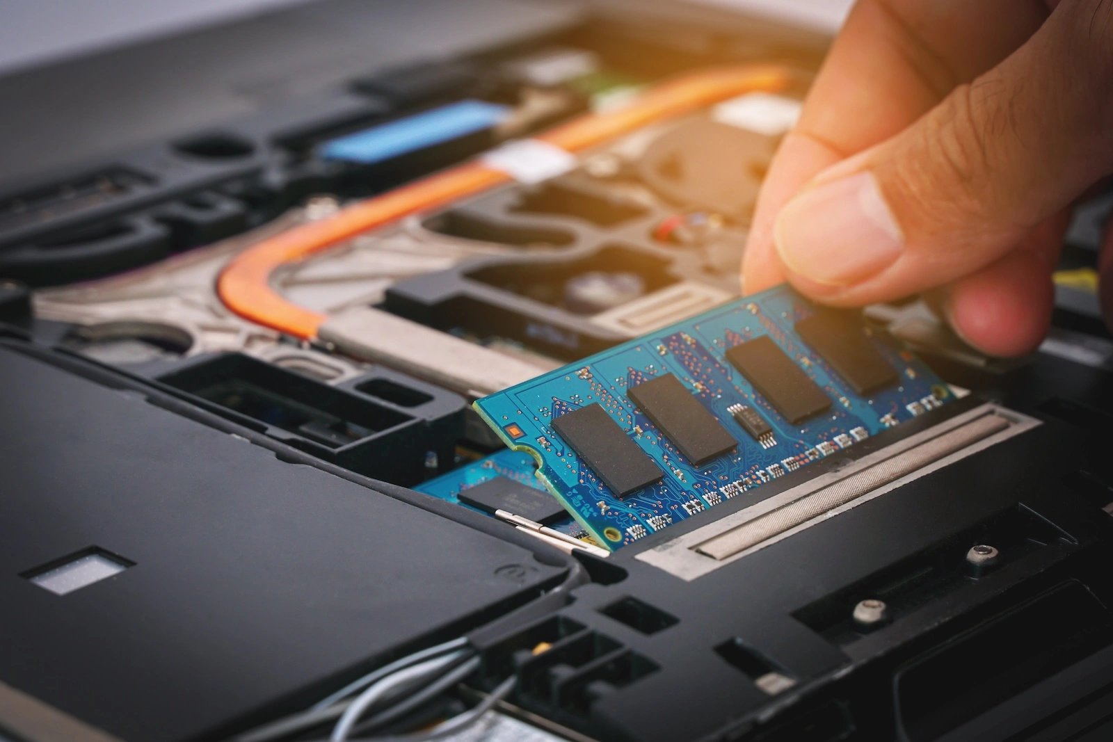 Apple prices for RAM and memory chips
