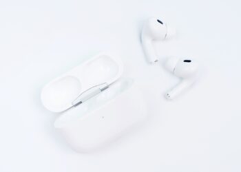 AirPods Apple