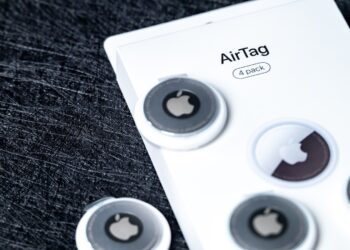 Apple AirTag