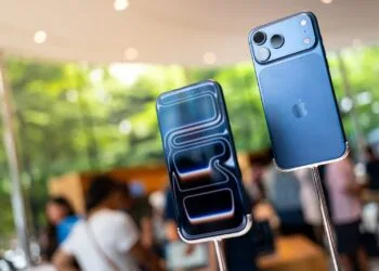 iPhone 18 Apple