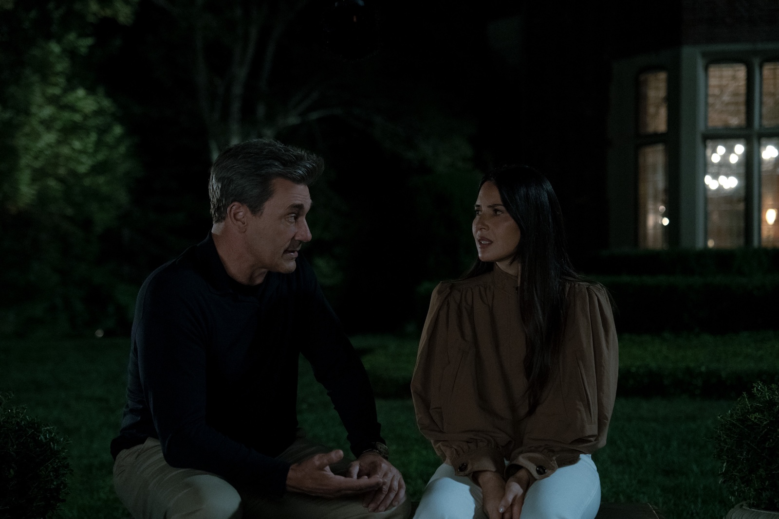 Apple TV Your Friends & Neighbors