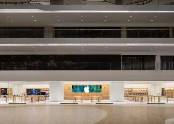 Apple Borivali