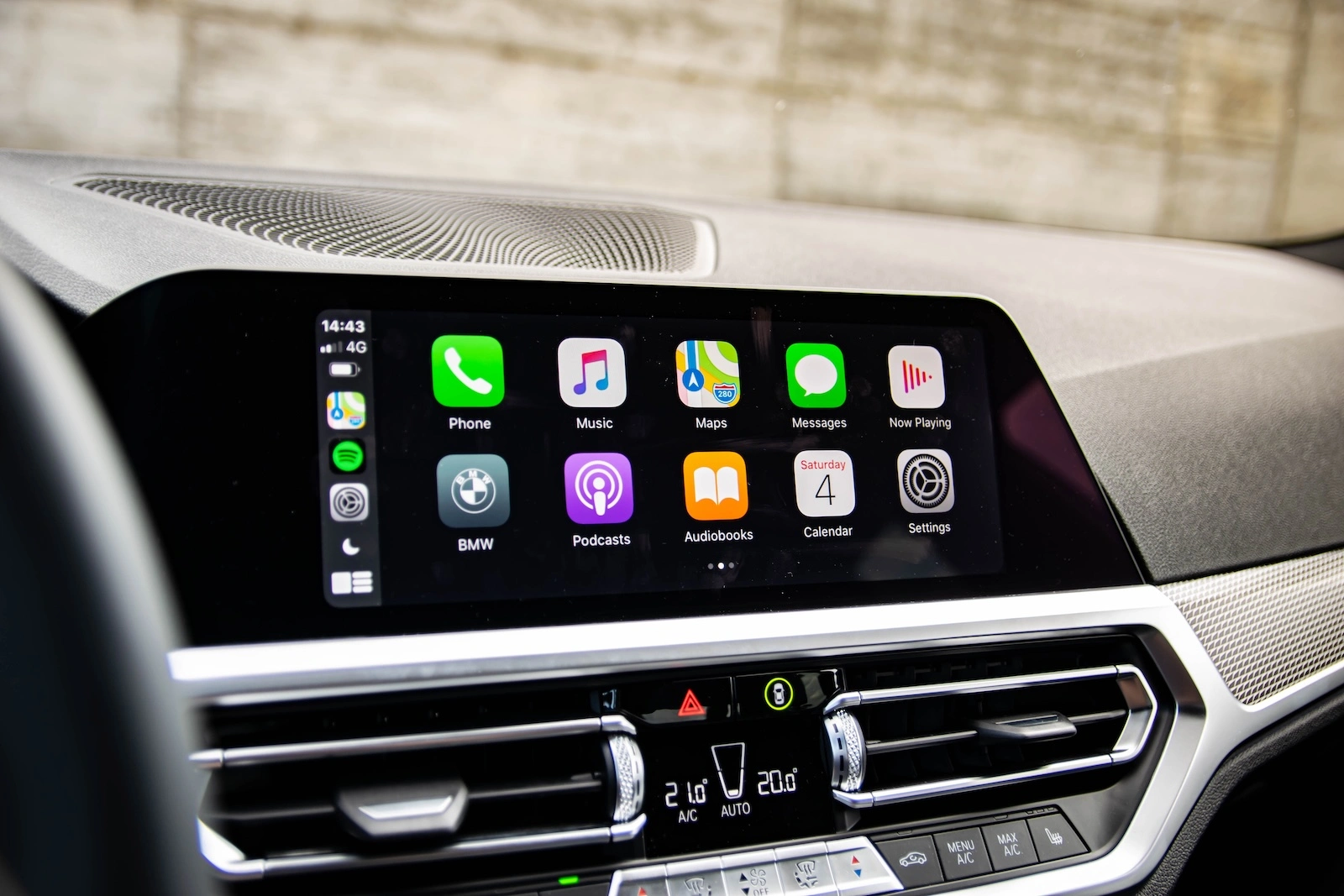 Apple CarPlay