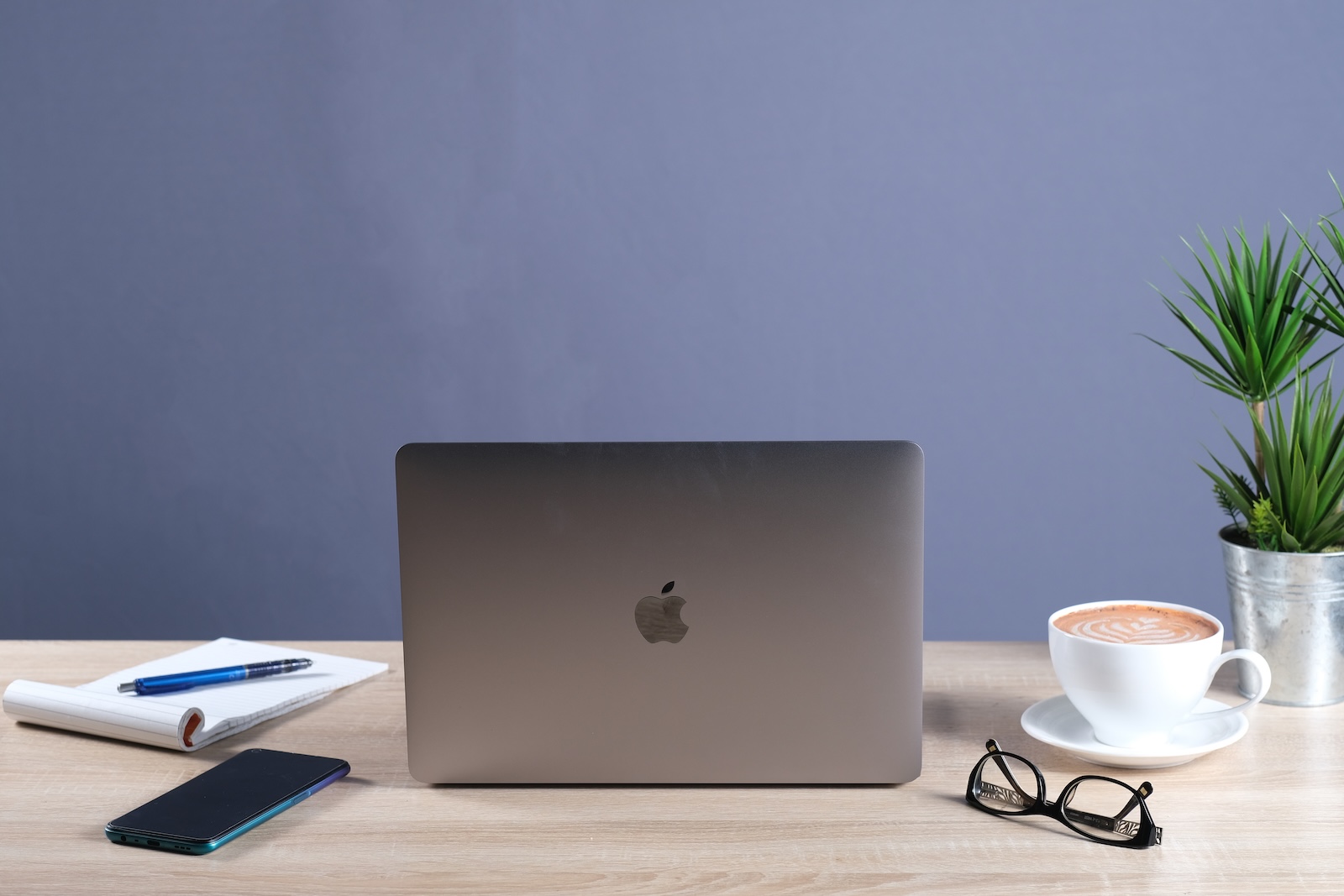 macOS 27 Apple