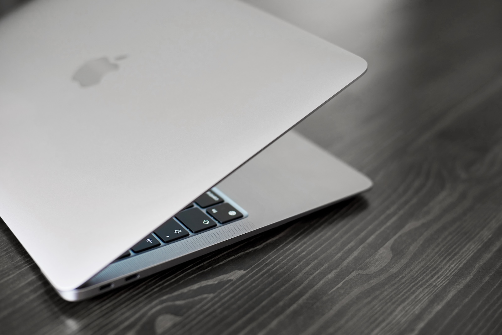 MacBook Air Apple