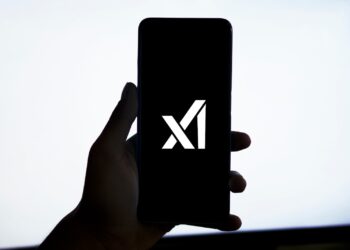 xAI Apple