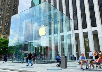 Apple iPhone 16e