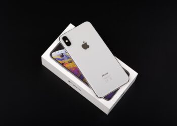 Apple iPhone