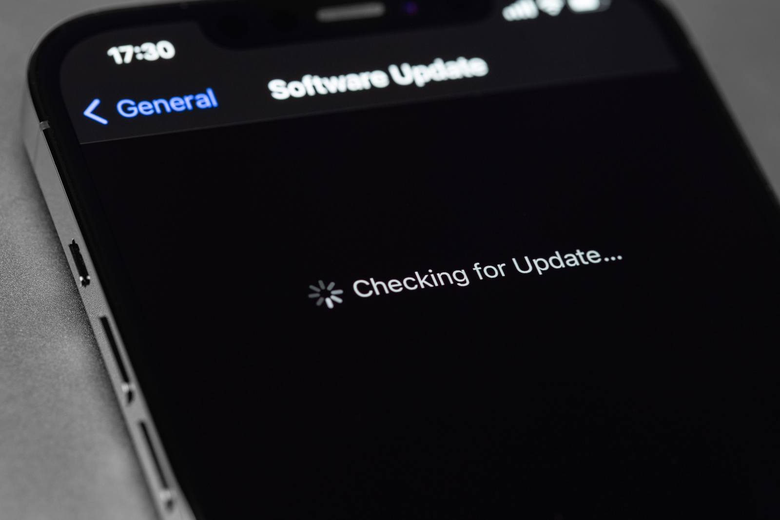 Apple iOS 16.7.15