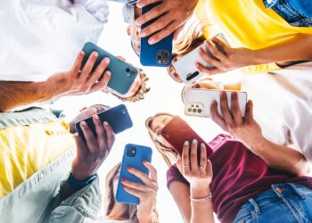 Smartphone storage