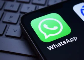 WhatsApp guest chats