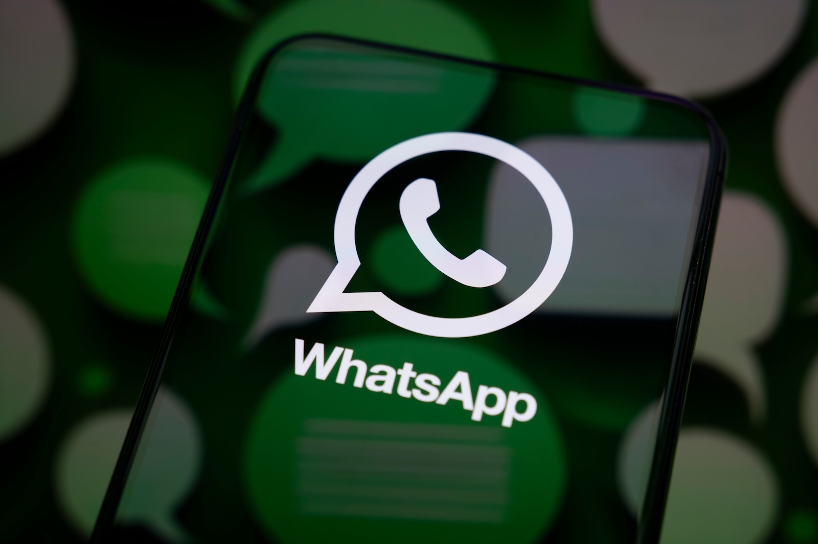 WhatsApp CarPlay