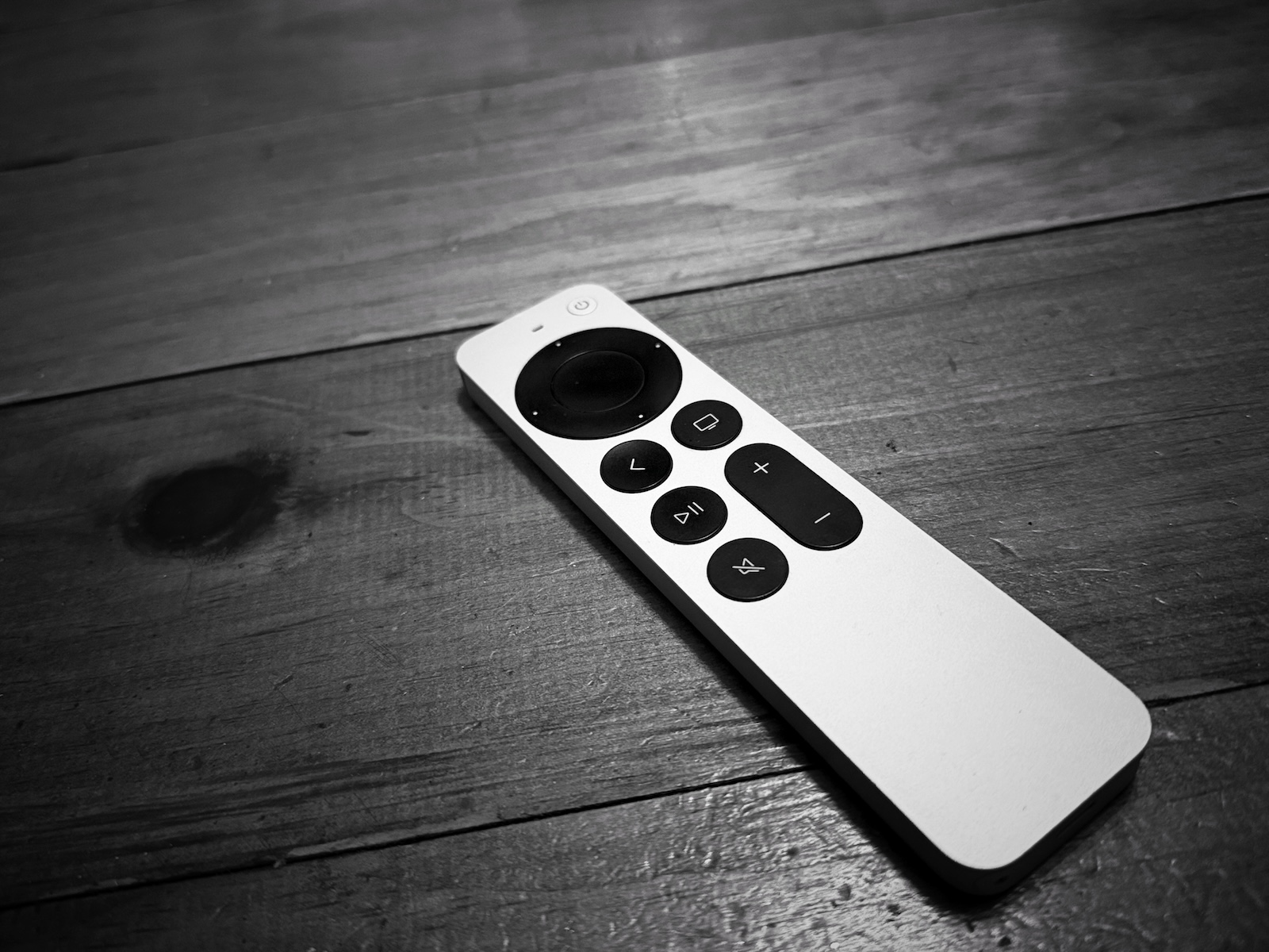 Apple TV Siri