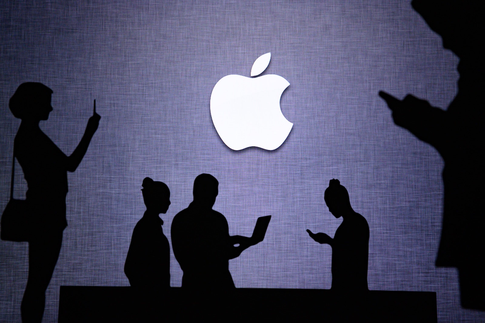 Apple CEO change