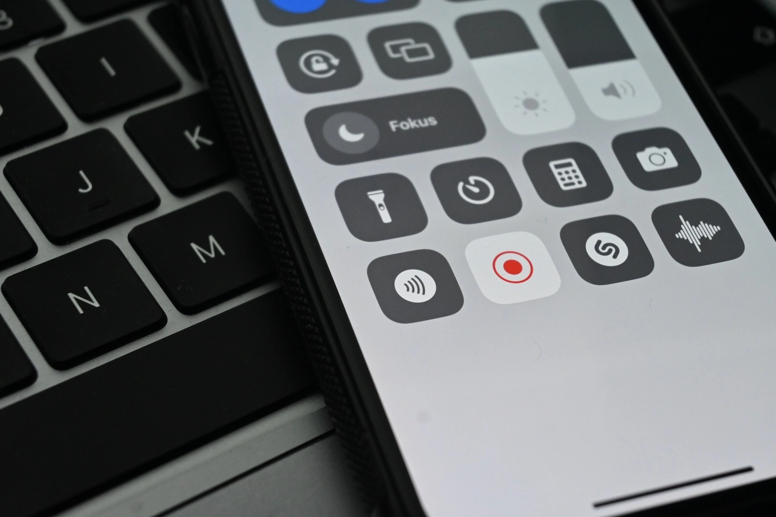 Record iPhone screen