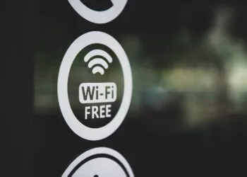 Use public Wi-Fi safely: How to protect your iPhone