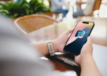 Apple iOS 18