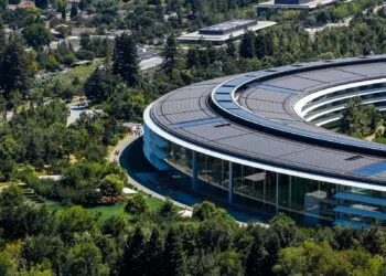 Apple AI Training
