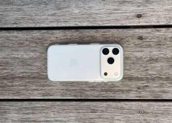 Disable Audio Zoom on iPhone