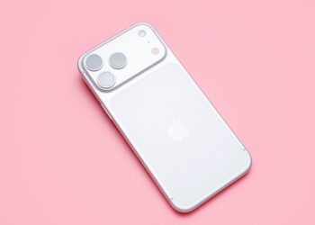 iPhone vibrates for no reason