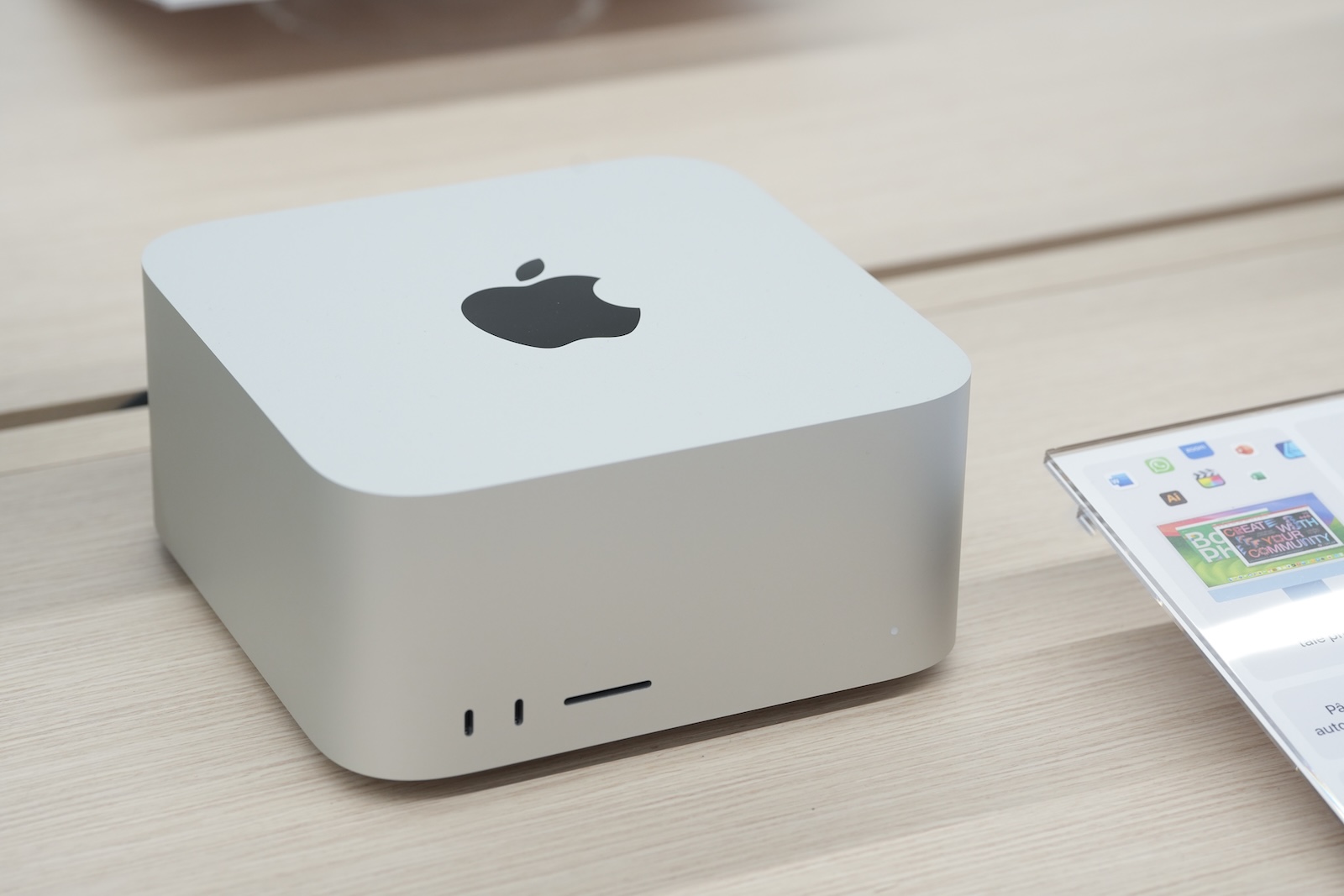 Mac Studio Apple