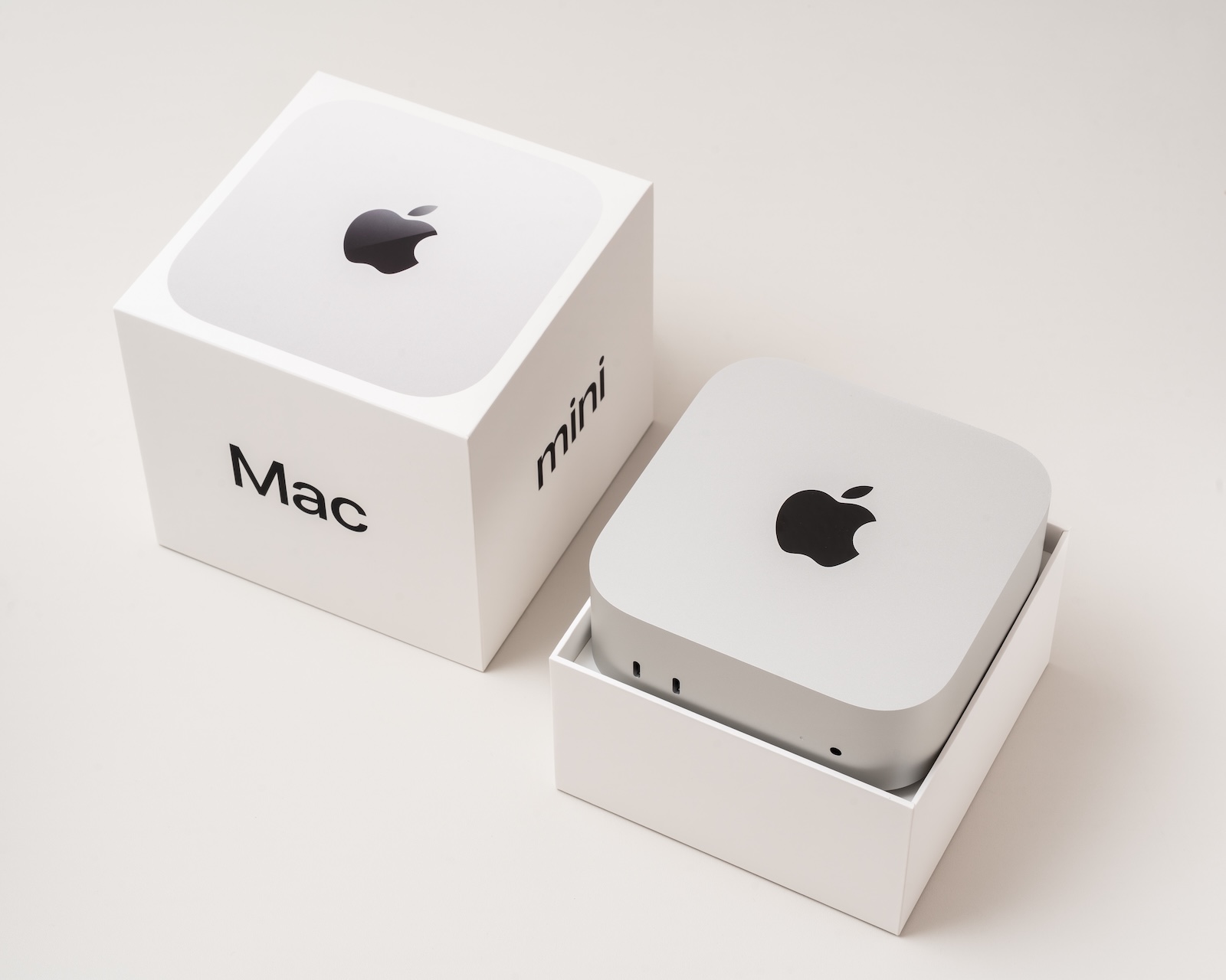 Mac mini Apple