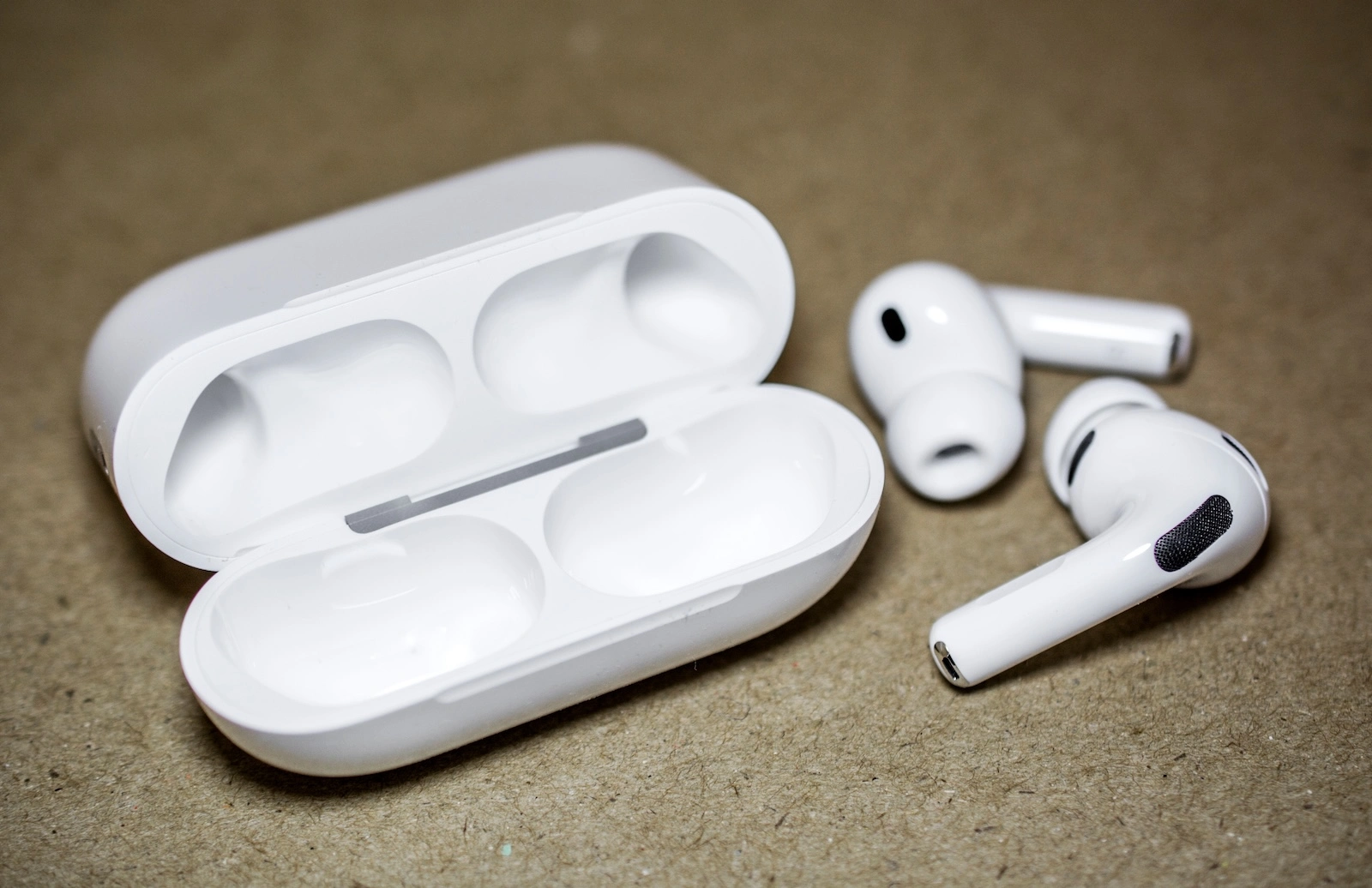 Apple AirPods Ultra