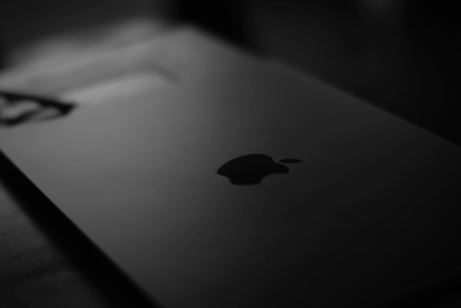 MacBook Ultra Apple