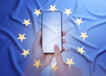 iOS 26.5 Third-party wearables EU