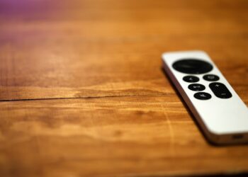 Apple TV 4K HomePod mini