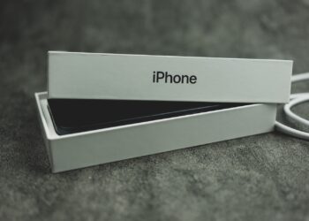 Apple iPhone
