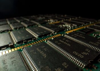 Apple storage provider