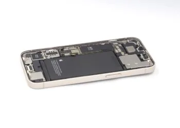 iPhone replaceable battery EU