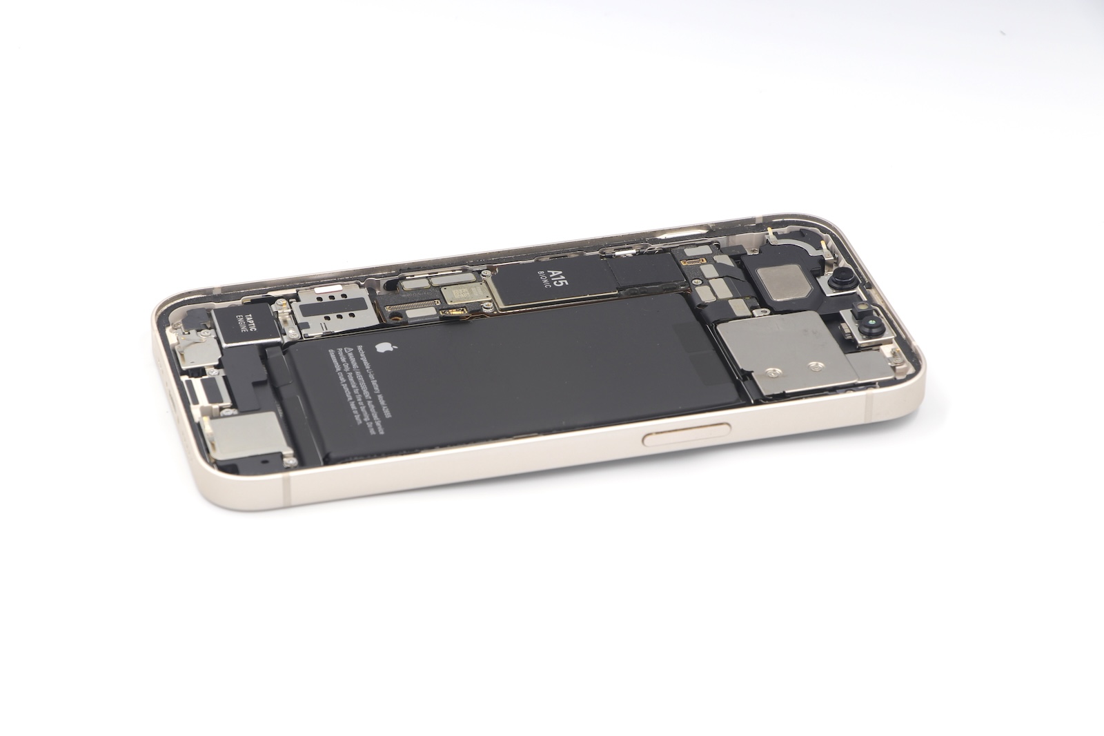 iPhone replaceable battery EU
