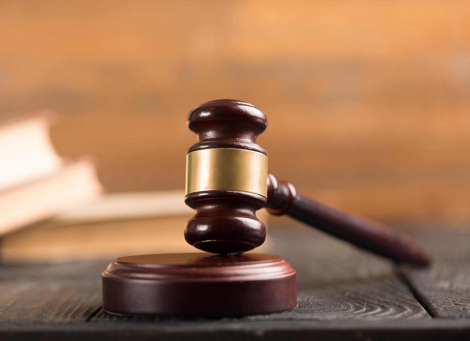 Apple AI lawsuit