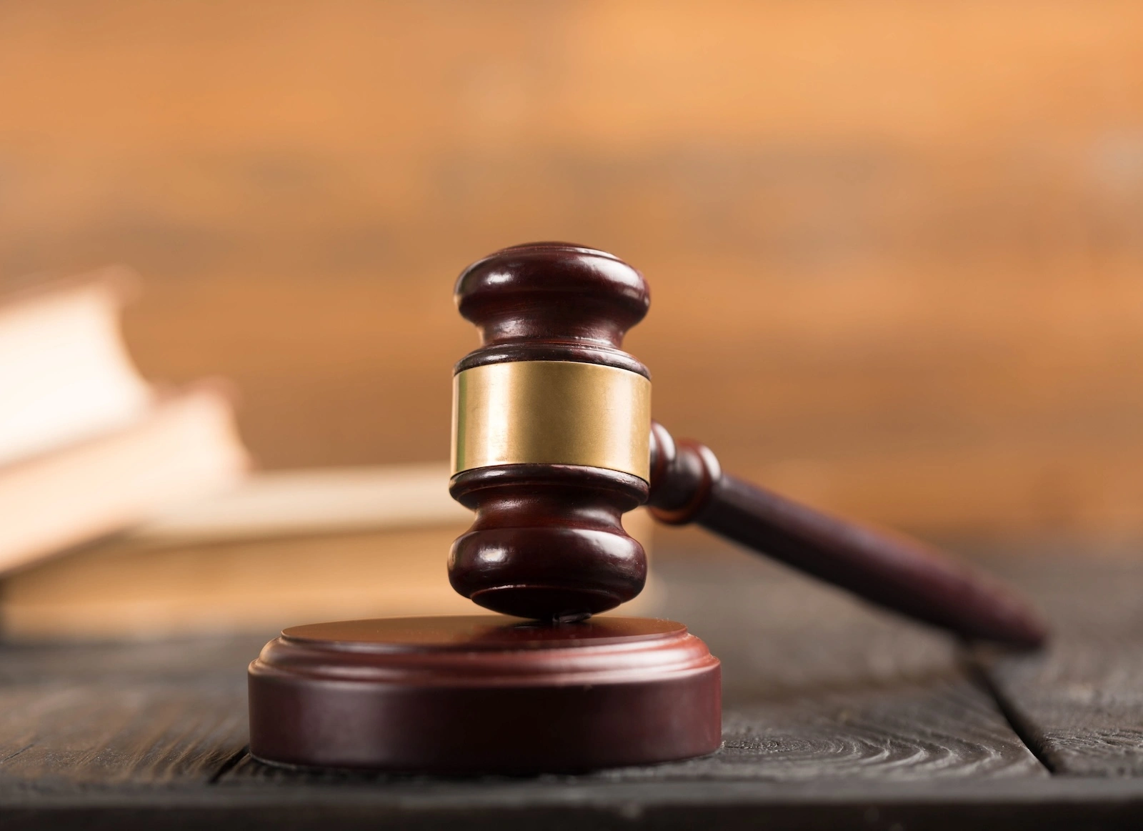 Apple AI lawsuit