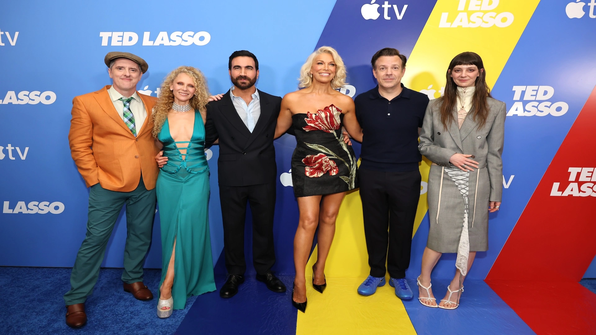 NEW YORK, NEW YORK - AUGUST 04: (L-R) Brendan Hunt, Juno Temple, Brett Goldstein, Hannah Waddingham, Jason Sudeikis and Tanya Reynolds attend the New York premiere celebrating season four of the Apple TV's series “Ted Lasso” at the Brooklyn Academy of Music on August 04, 2026 in New York City. The new season of “Ted Lasso” premieres globally on Apple TV on Wednesday, August 5, 2026. (Photo by Eric Charbonneau/Apple TV via Getty Images)