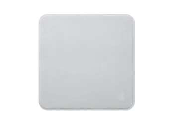 Apple Polishing Cloth in white, square with rounded corners and embossed Apple logo