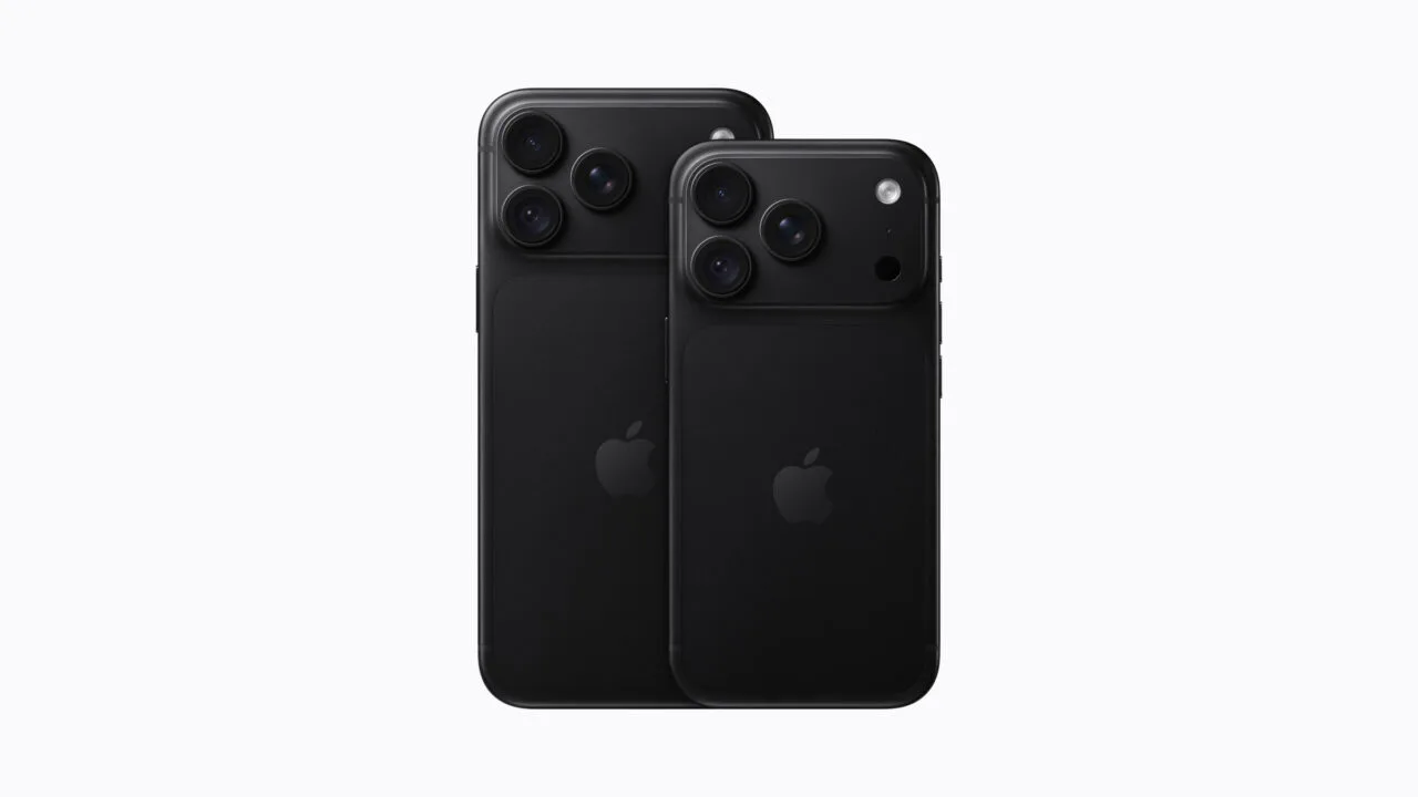 iPhone 18 Pro Max and iPhone 18 Pro in black seen from the back side by side