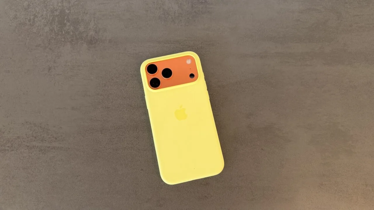 Open question on the iPhone 18 Pro price: the current iPhone 17 Pro in a yellow silicone case