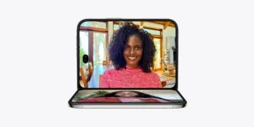 iPhone Duo half unfolded with a FaceTime video call on the inner display – around 6 million sales of the foldable iPhone are expected by the end of the year