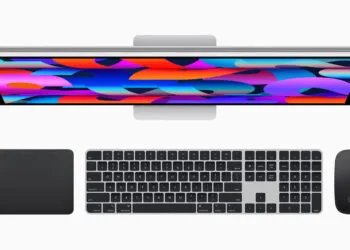 Magic Mouse Intel Macs: Studio Display from above with Magic Trackpad, Magic Keyboard and Magic Mouse in black